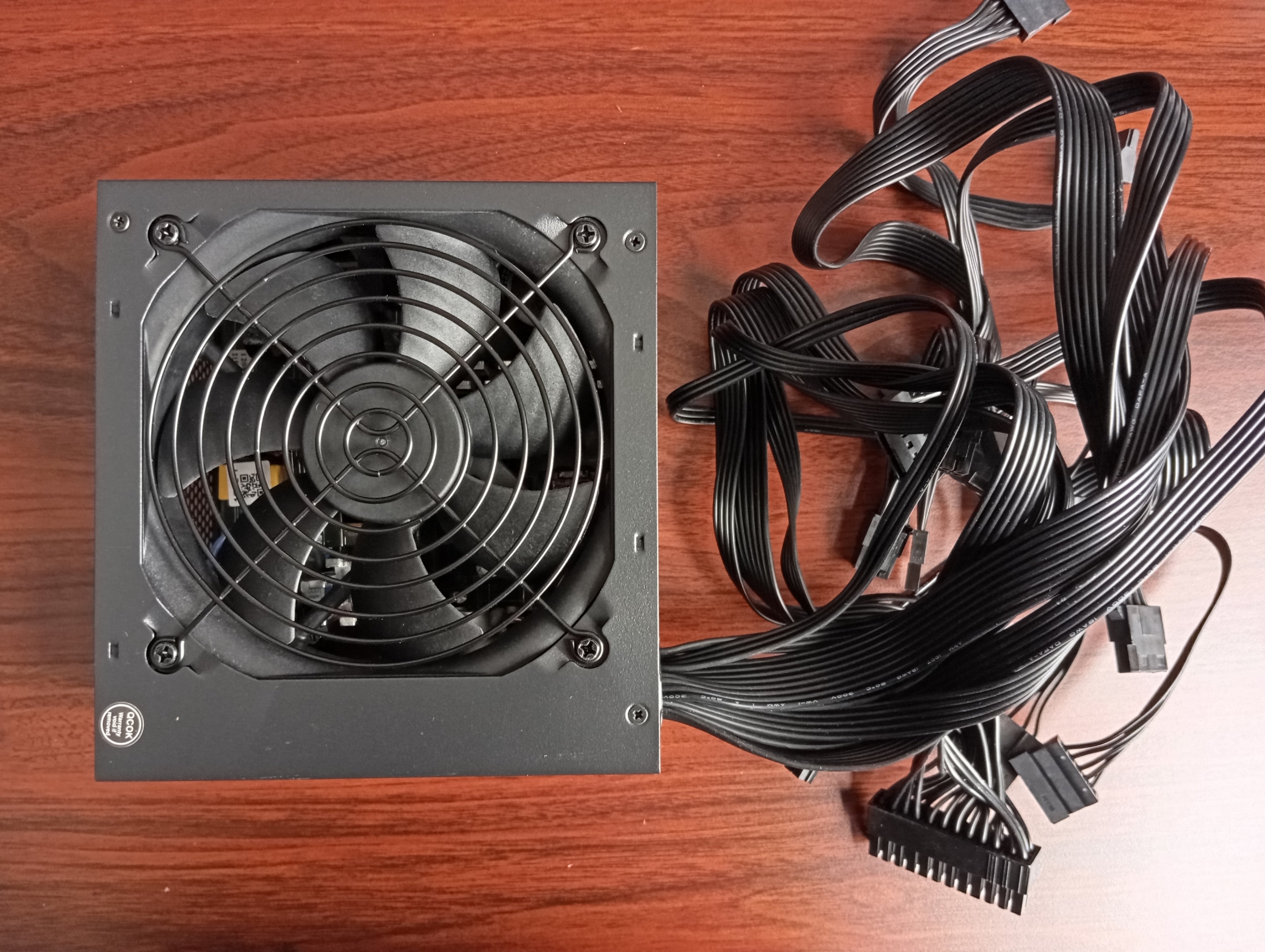 Refurbished Cooler Master MWE 550 Bronze - V2 230V Refurbished Cooler Master MWE 550 Bronze - V2 230V